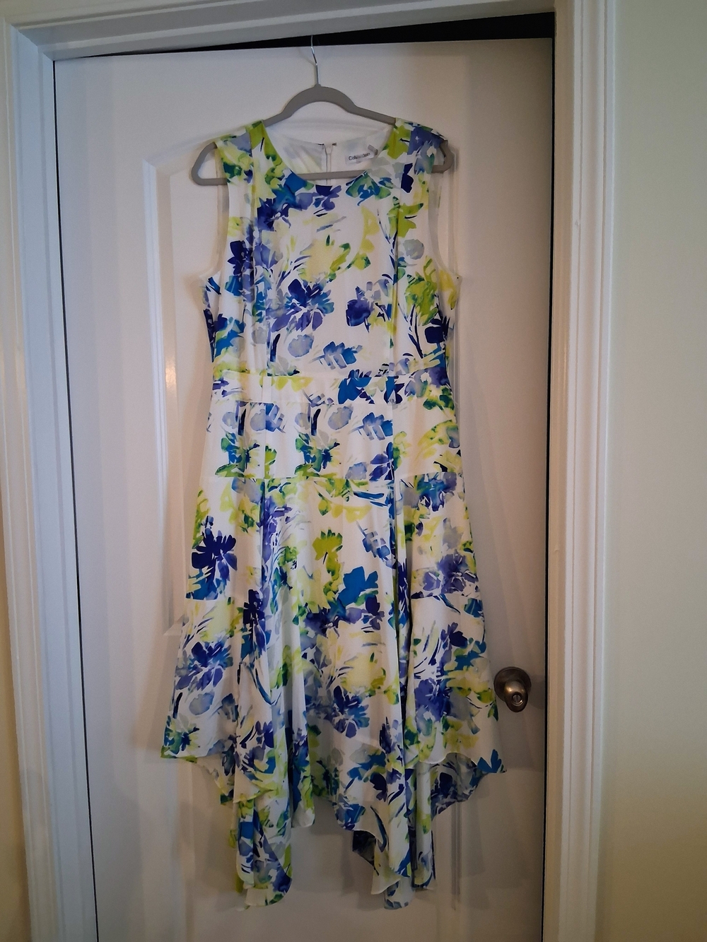 LIKE NEW Women's Calvin Klein White Floral Dress with Blue & Green Print | 14